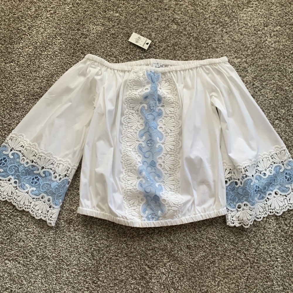White off the shoulder express too
